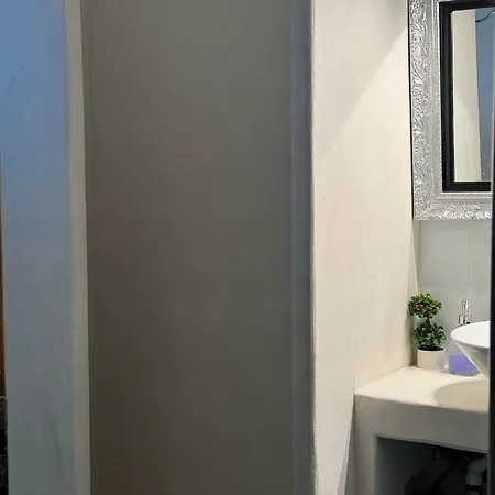 Semesterbostad Sunset *